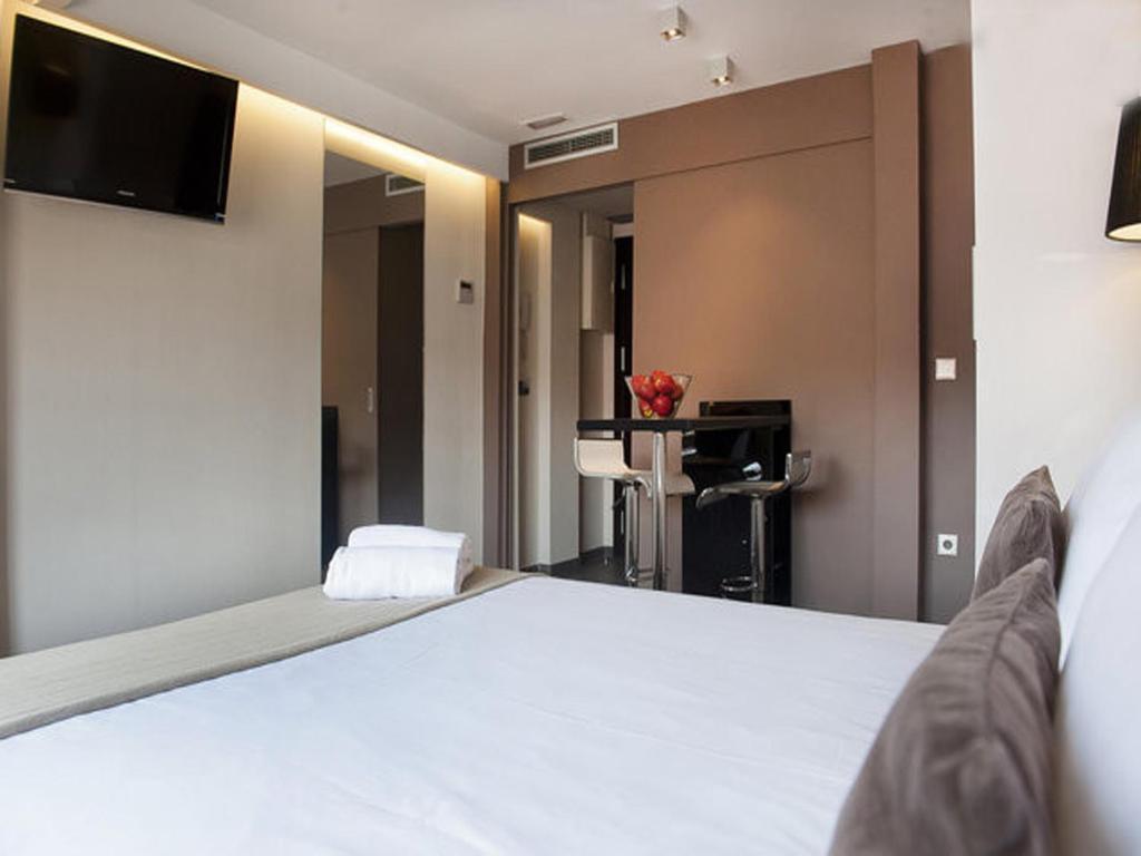 Barcelona Fifteen Central Aparthotel Room photo