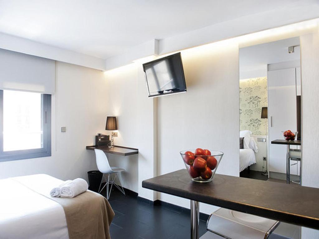 Barcelona Fifteen Central Aparthotel Room photo